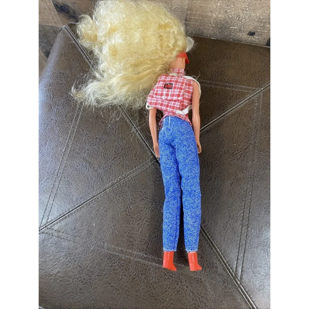 Vintage 1966 Malaysia‎ Barbie Blonde 1995 Lee Jeans Red Gingham Backpack Visor